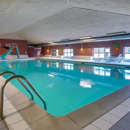 Nils - 2-3km From The Sea By Interhome