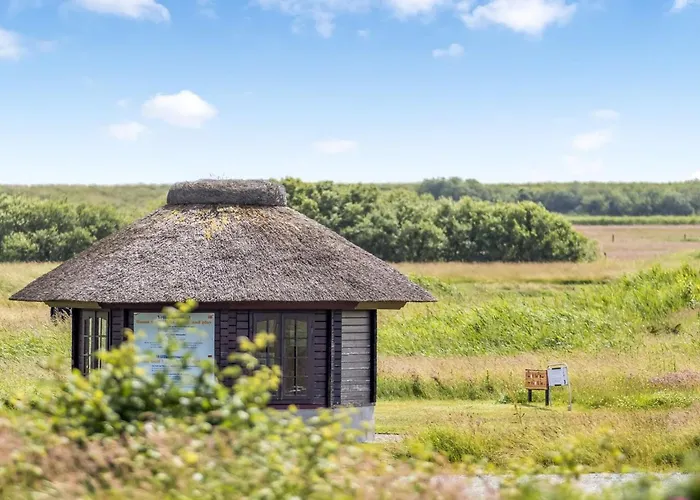 Nils - 2-3km From The Sea By Interhome